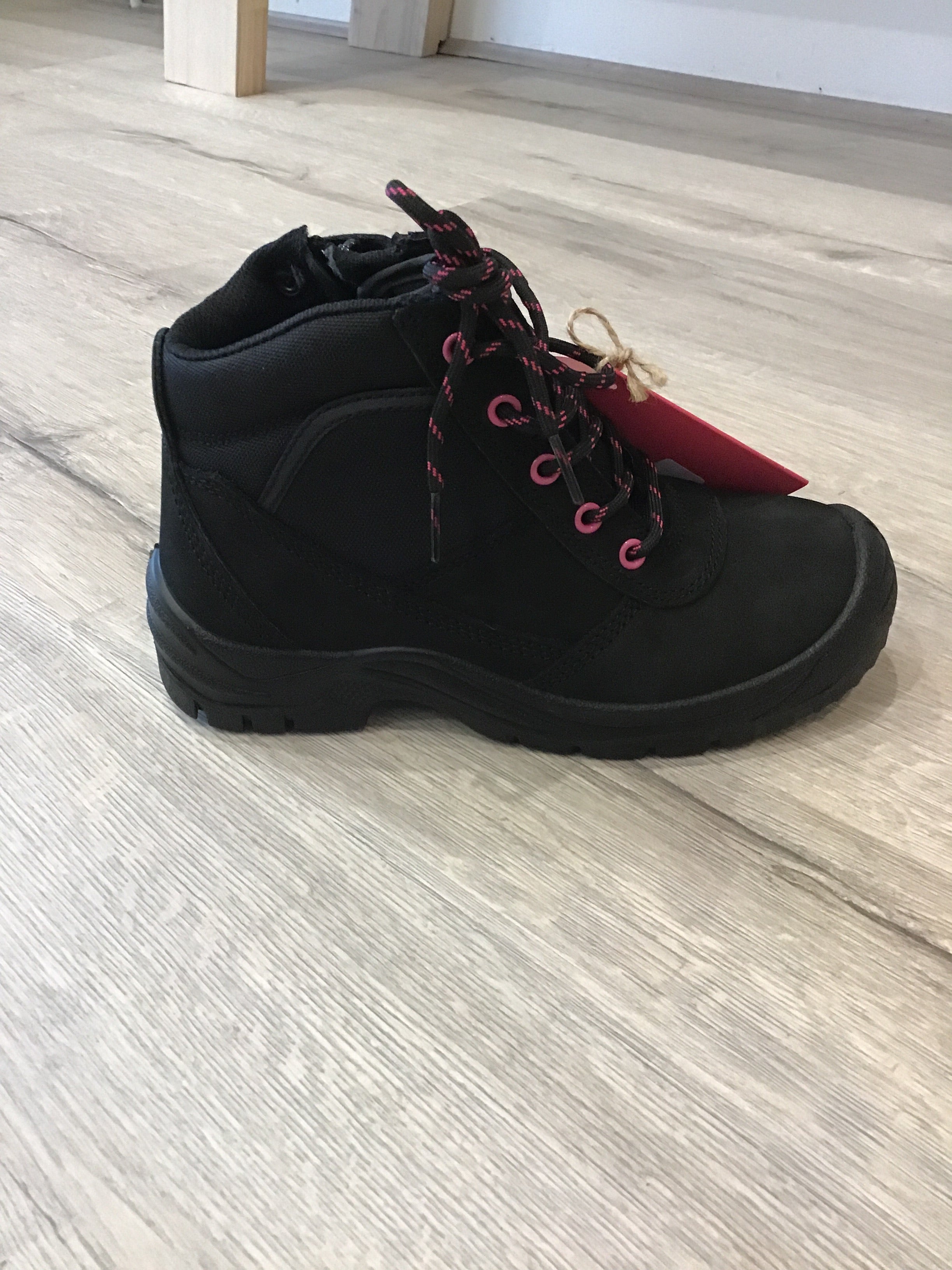 Best Ever Boots - Buster Black with Pink eyelets - Steel toe